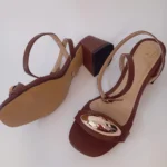 Sandália Meia Amêndoa