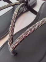 Sandália Rasteira Strass - Imagem 4