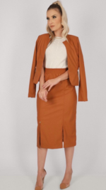 Saia Em Couro Sintético