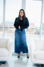 Saia Antonia Escura - Imagem 9