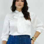 Blusa Cetim Devorê de Laço