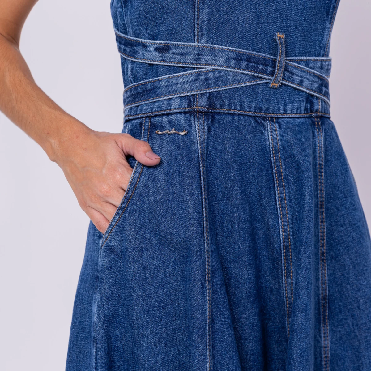 vestido nivea escuro (1) Vestido Nivea escuro - Imagem 4