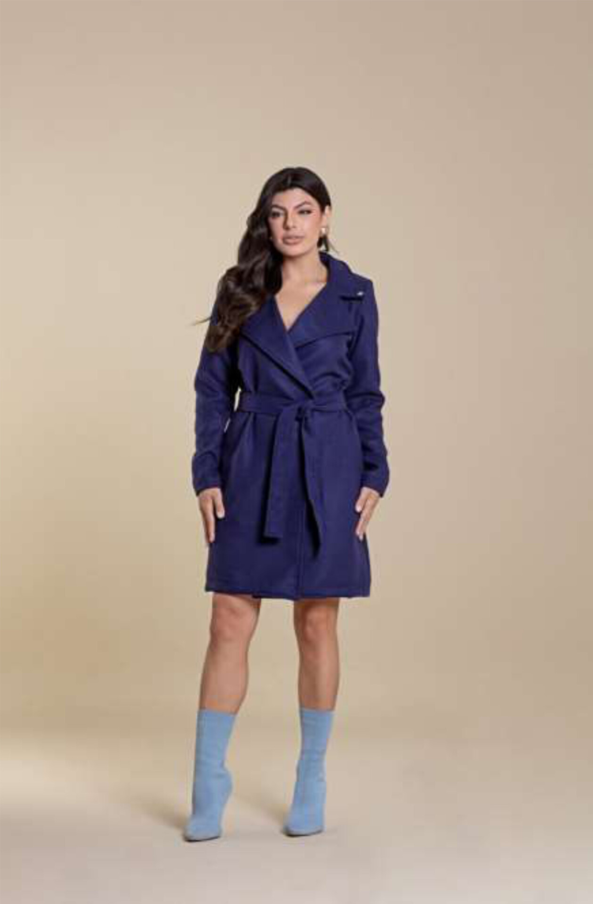 Casaco De Lã Batida Com Bolsos Funcionais E Faixa Hadaza - Imagem 1