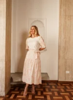 Conjunto Saia Midi e Blusa em Linho Bordado (03983) - Imagem 2