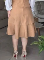 Conjunto Caramelo em Alfaiataria Risca de Giz Juliana - Querem Vestidos - Imagem 4