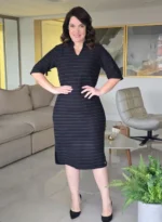 Vestido Tubinho Preto em Jacquard Listrado Renata - Querem Vestidos