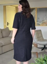 Vestido Tubinho Preto em Jacquard Listrado Renata - Querem Vestidos - Imagem 7