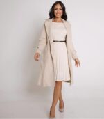 Casaco Feminino Longo Bege com Botões e Bolsos| Dvanelle - Imagem 2