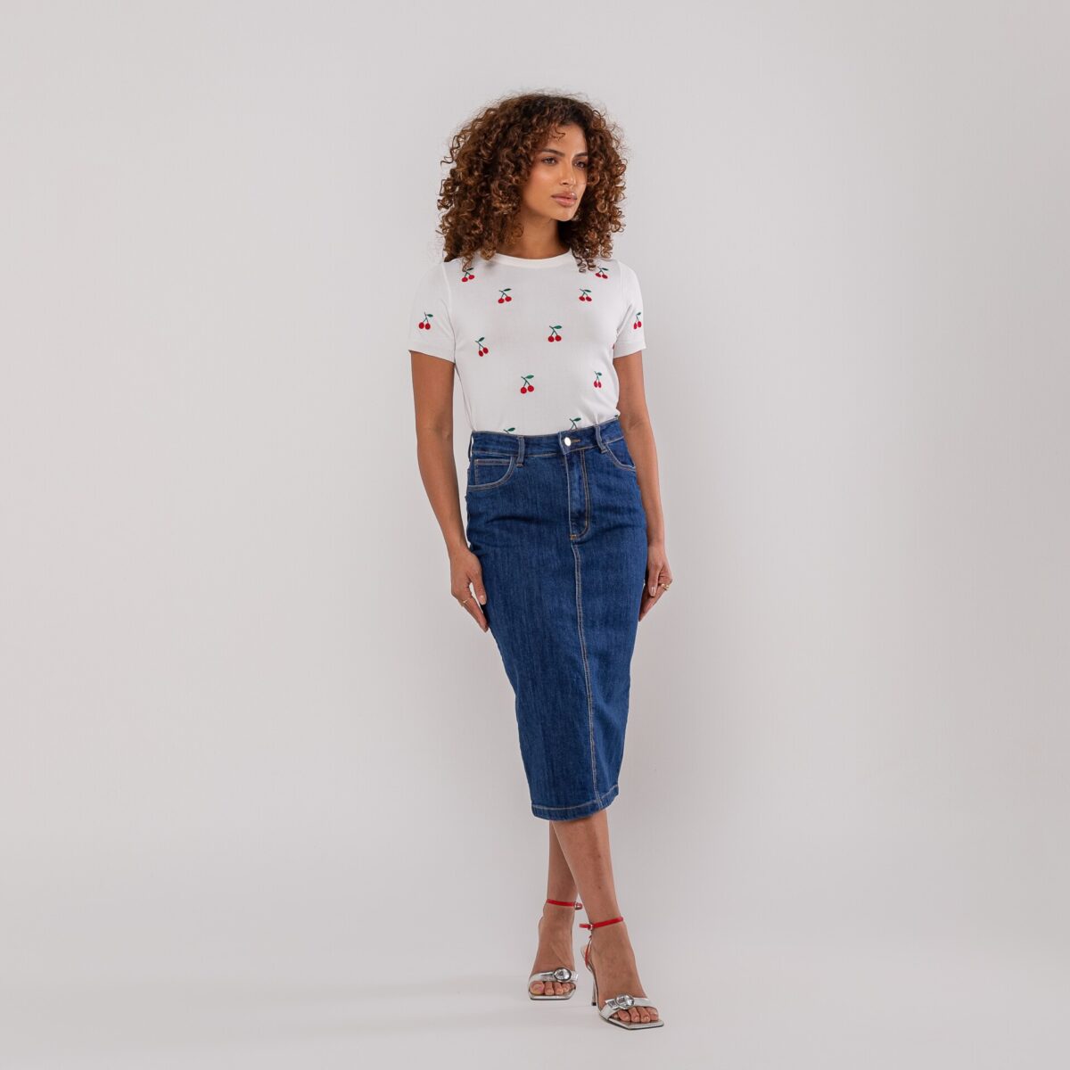 Saia Monica Plus - Imagem 2