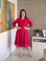 Vestido Transpassado com Saia Plissada - Imagem 2