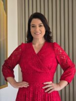 Vestido Transpassado com Saia Plissada - Imagem 3