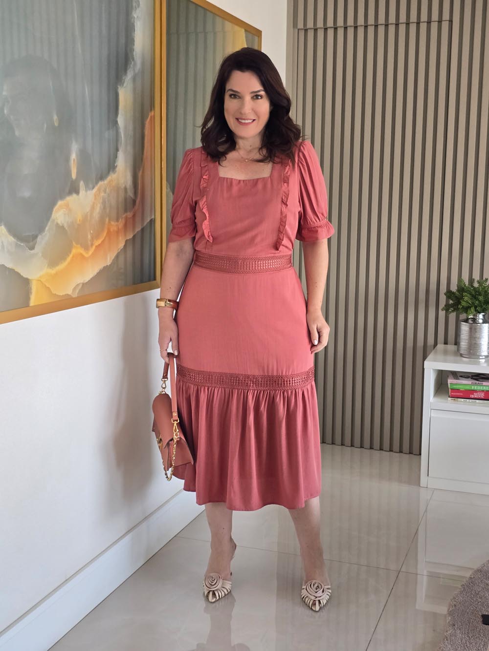 20250908_130419 Vestido Midi c/ Detalhe Guipir - Imagem 1