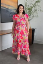 Vestido Selena Floral Plissado em Chiffon - Querem Vestidos