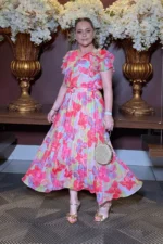 Vestido Selena Floral Plissado em Chiffon - Querem Vestidos - Imagem 4